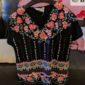 Savanna Jane, Size Medium, Black Boho Top With Colorful Embrodered Flowers
